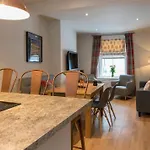 3 Bed In Harrogate Hh084