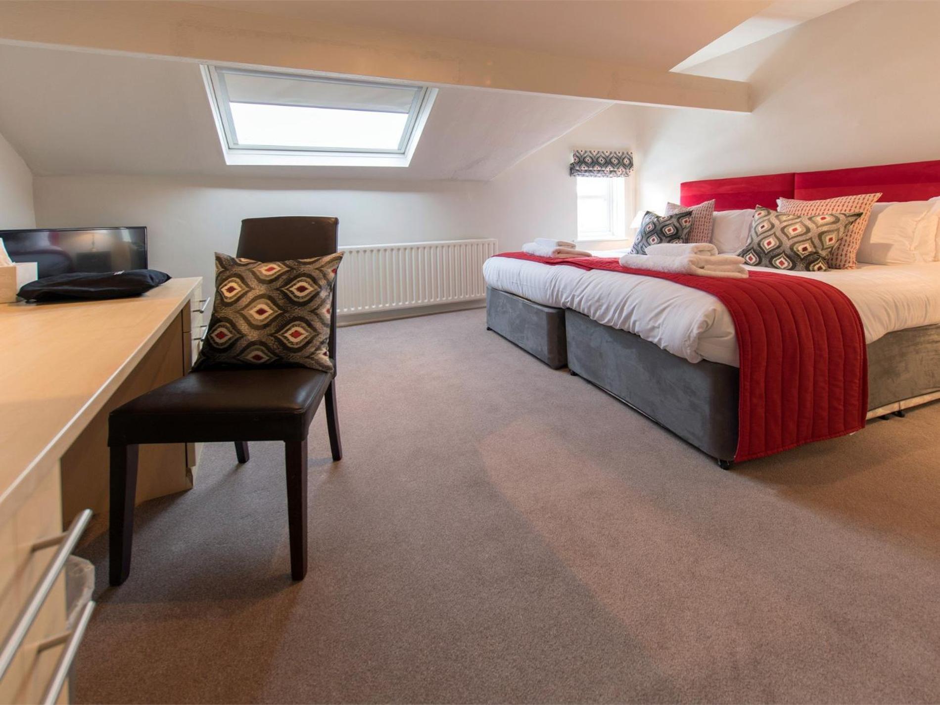 Holiday home 3 Bed In Hh084 *